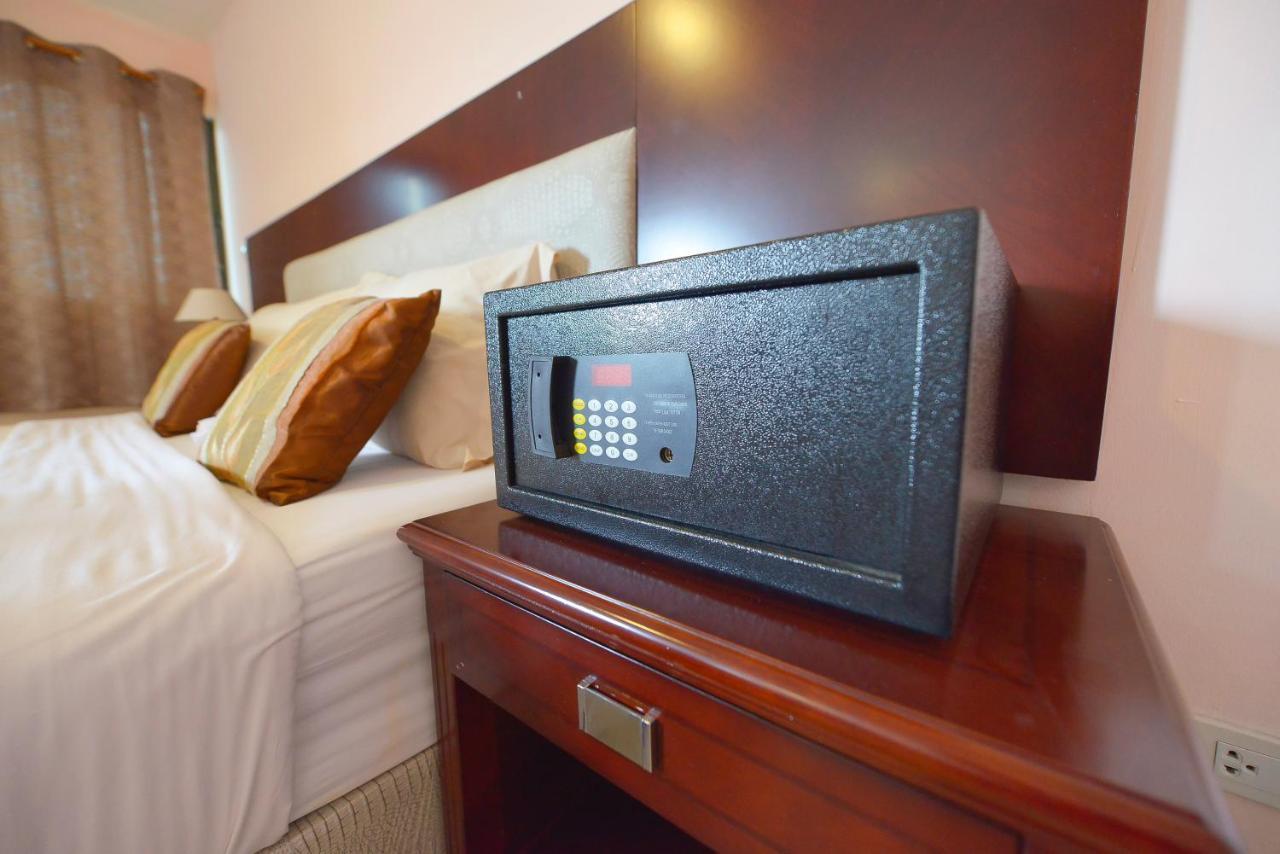 Chaplin Inn Pattaya Εξωτερικό φωτογραφία